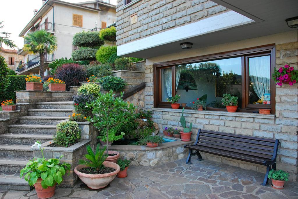B&B Le Palme Bassano Romano エクステリア 写真
