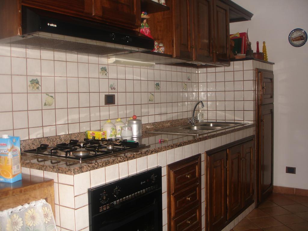 B&B Le Palme Bassano Romano エクステリア 写真